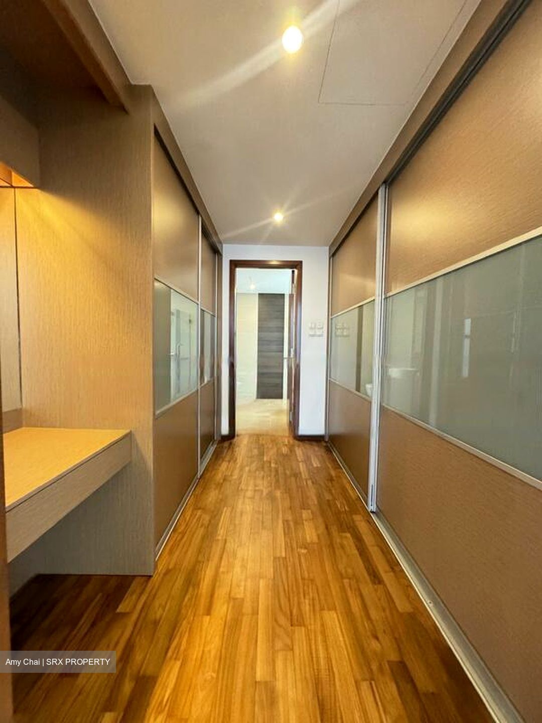 Lornie Road (D11), Terrace #459378821